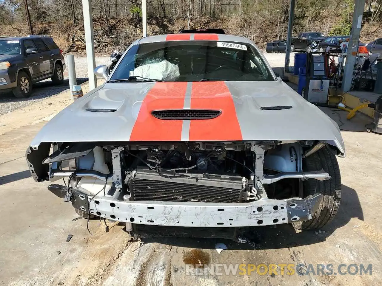 5 Photograph of a damaged car 2C3CDZFJ3LH246549 DODGE CHALLENGER 2020