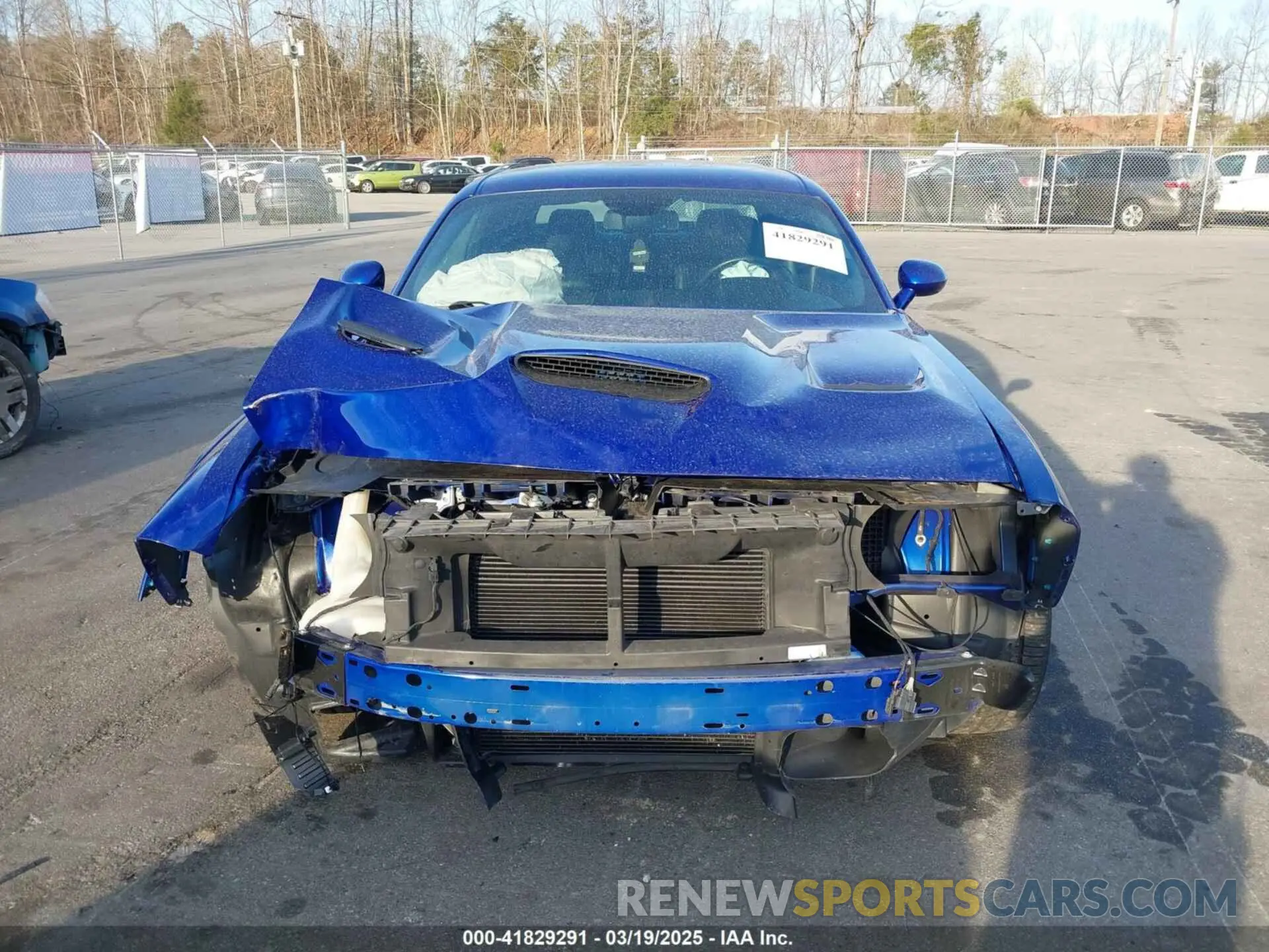 12 Photograph of a damaged car 2C3CDZFJ6LH156392 DODGE CHALLENGER 2020