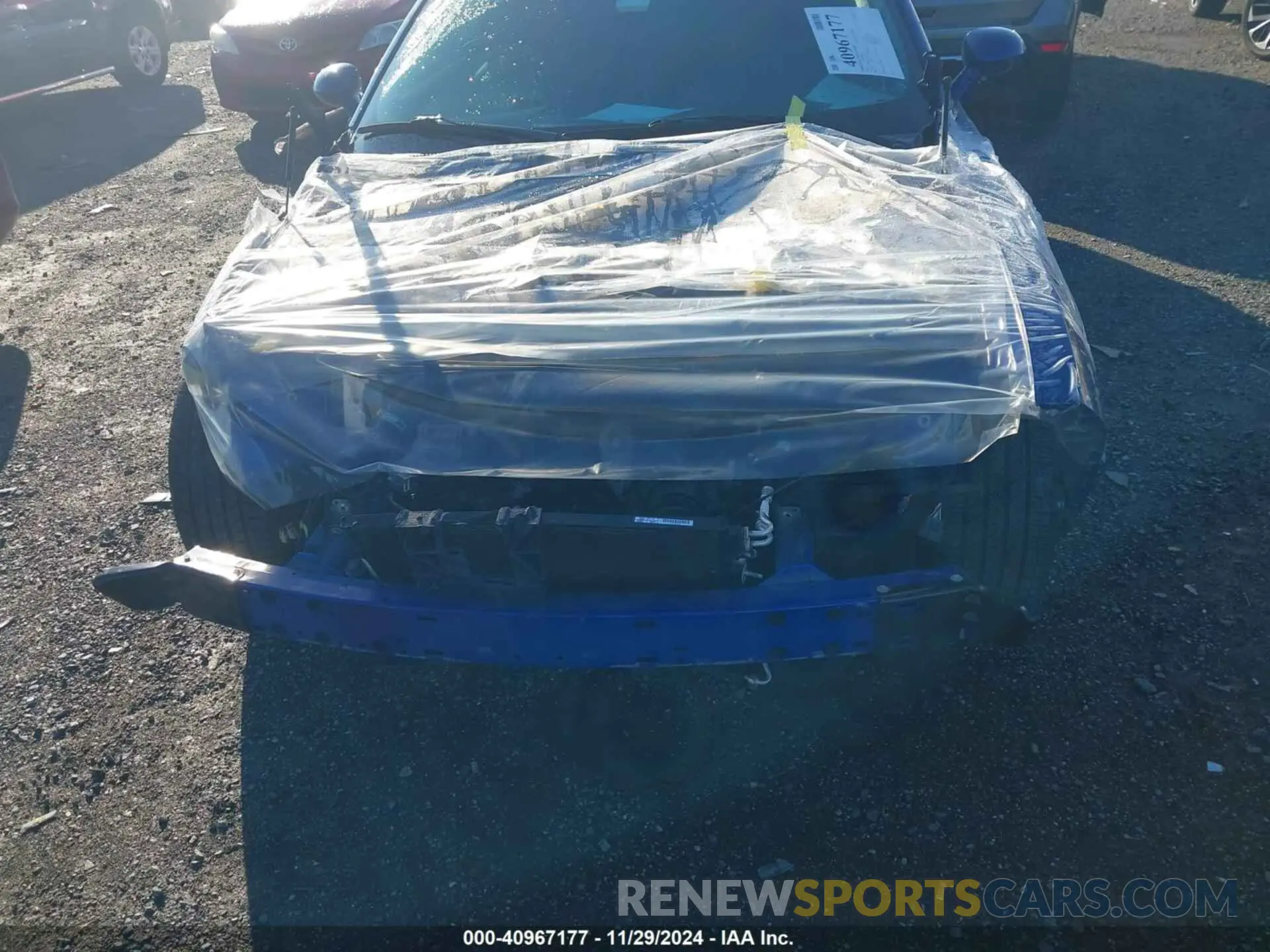 6 Photograph of a damaged car 2C3CDZFJ8LH235790 DODGE CHALLENGER 2020