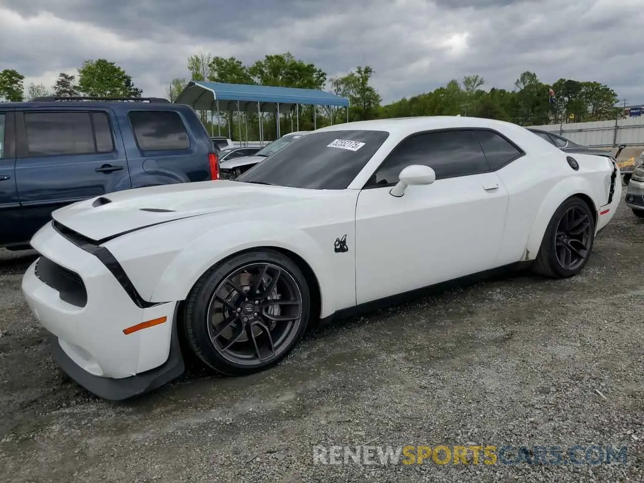 1 Photograph of a damaged car 2C3CDZFJ9LH210820 DODGE CHALLENGER 2020