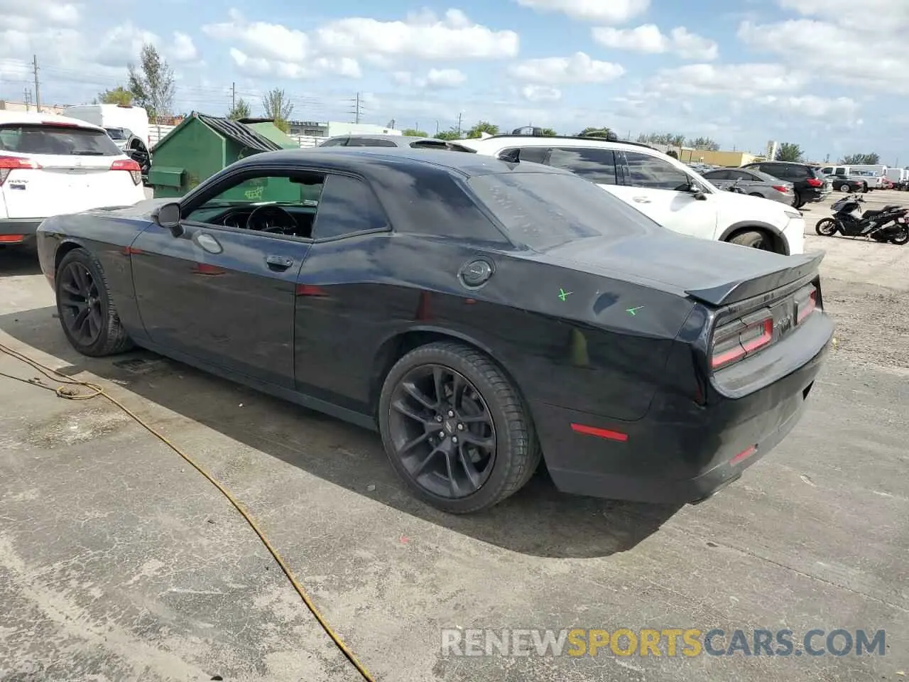 2 Photograph of a damaged car 2C3CDZFJXLH123329 DODGE CHALLENGER 2020