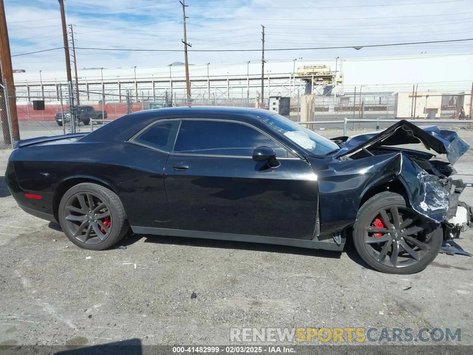 14 Photograph of a damaged car 2C3CDZJG0LH159512 DODGE CHALLENGER 2020