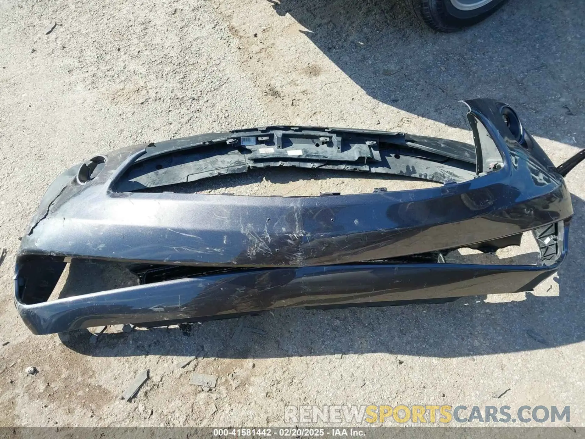 11 Photograph of a damaged car 2C3CDZJG0LH217506 DODGE CHALLENGER 2020