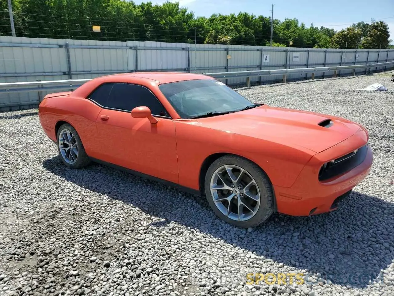 4 Photograph of a damaged car 2C3CDZJG7LH113191 DODGE CHALLENGER 2020