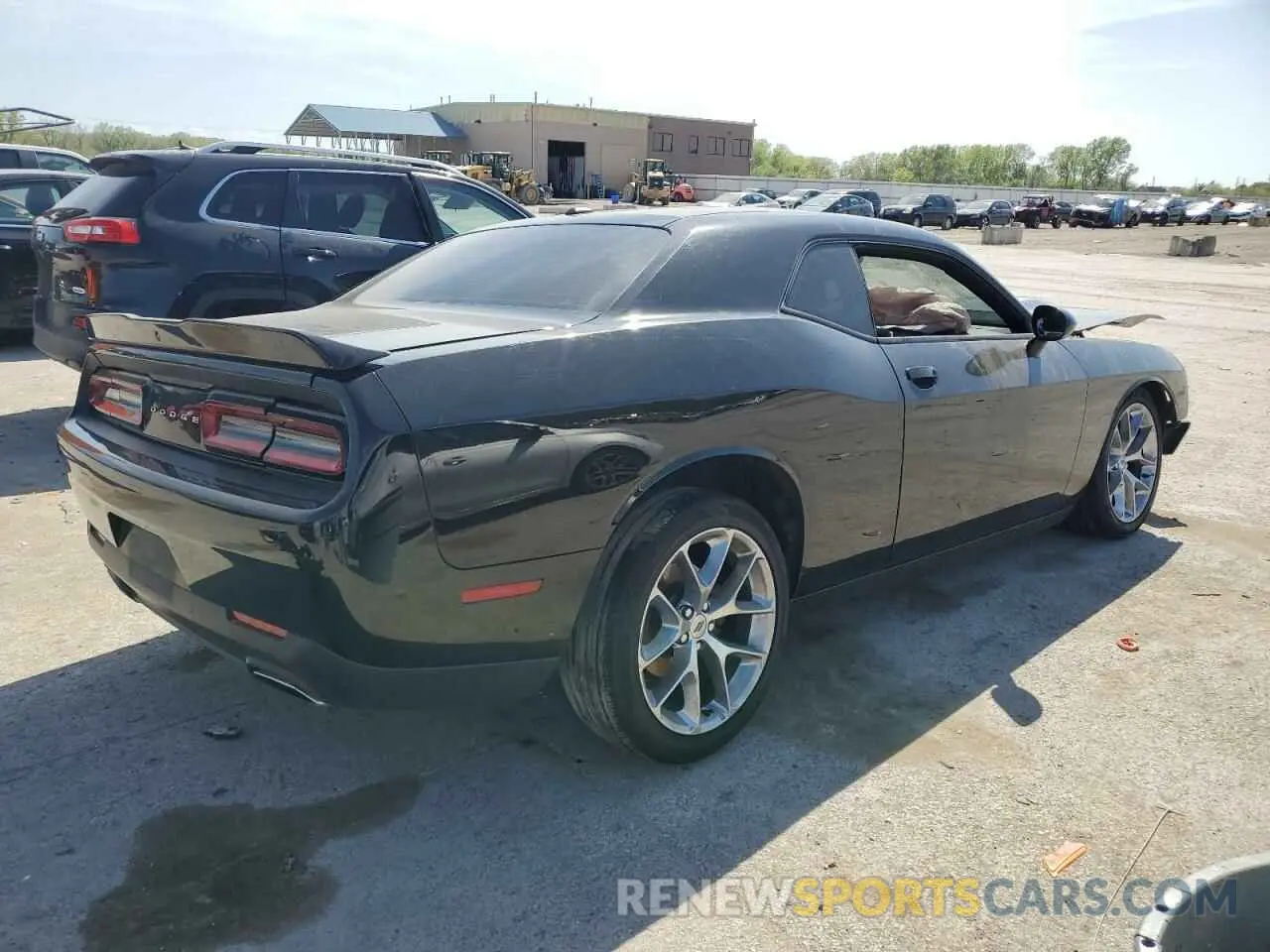 3 Photograph of a damaged car 2C3CDZJG7LH156462 DODGE CHALLENGER 2020