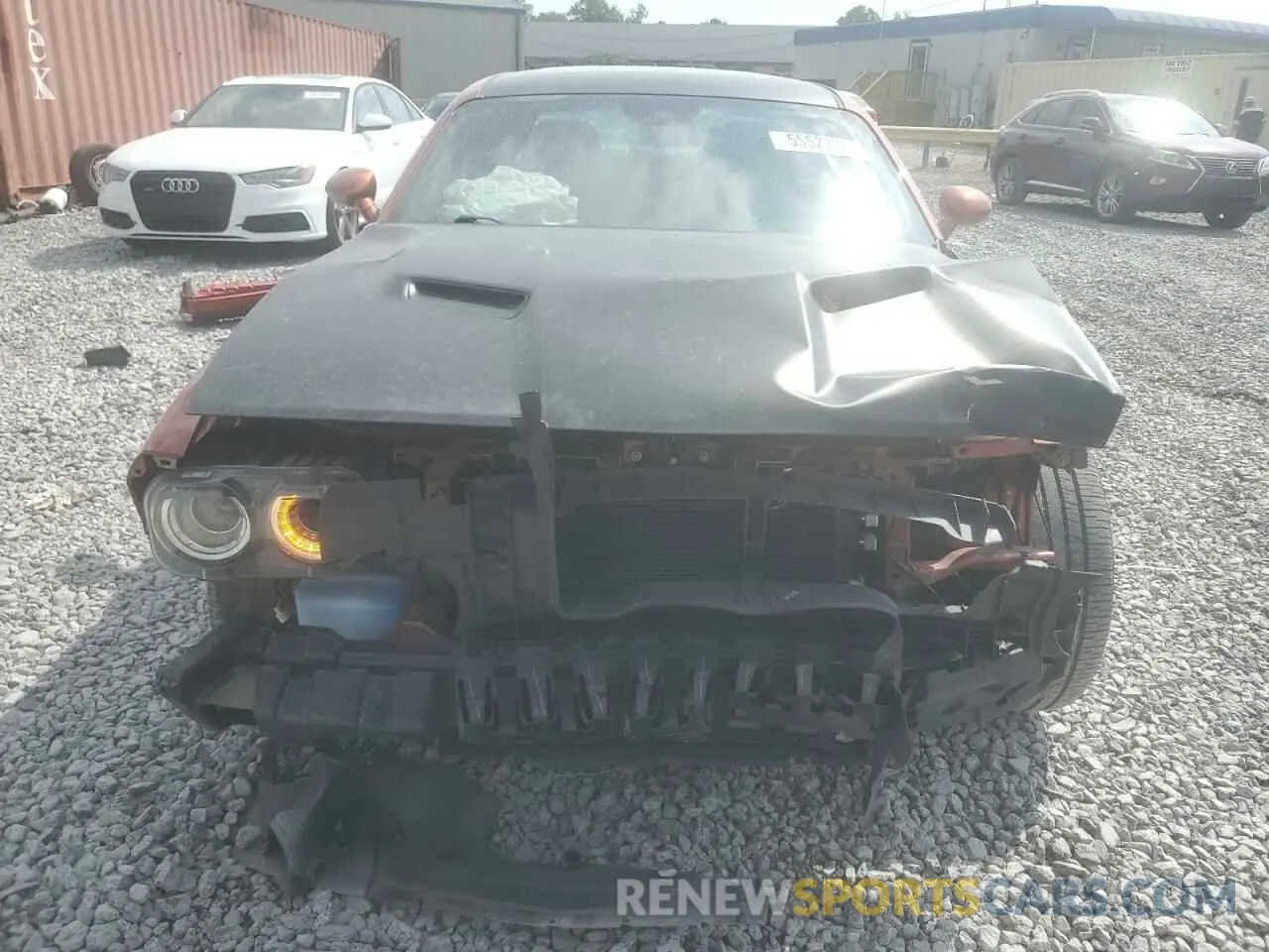 5 Photograph of a damaged car 2C3CDZJG7LH174699 DODGE CHALLENGER 2020