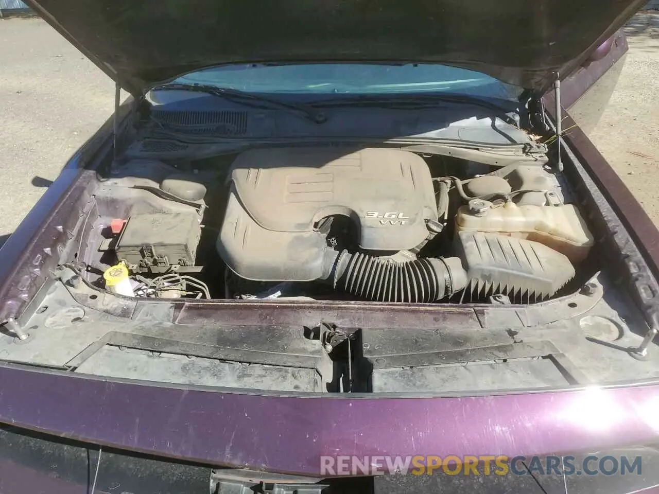 12 Photograph of a damaged car 2C3CDZJG8LH155952 DODGE CHALLENGER 2020