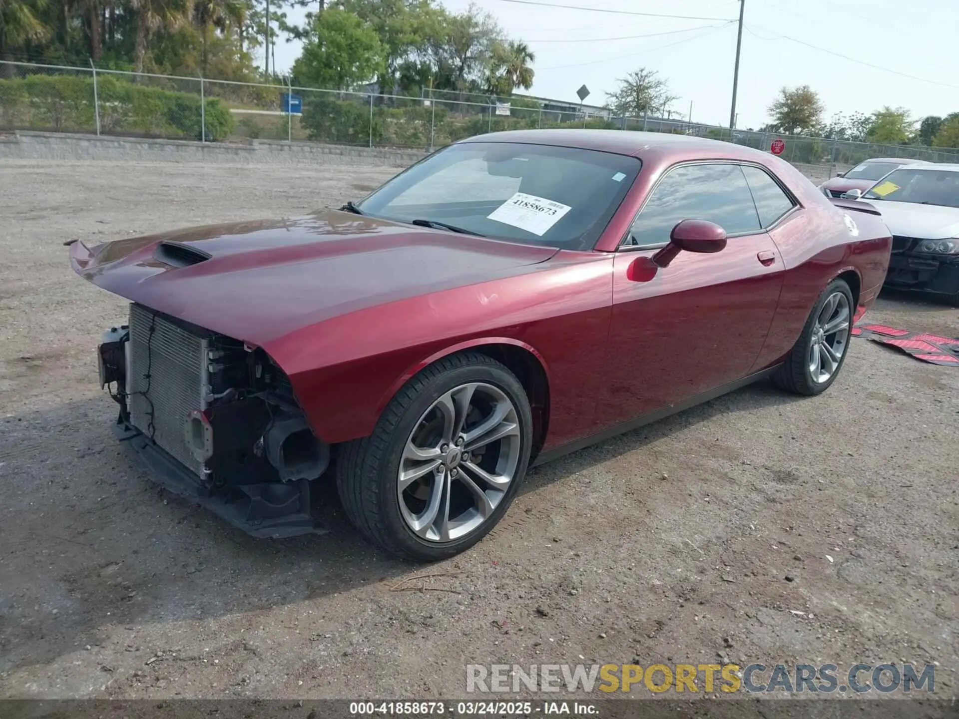 2 Photograph of a damaged car 2C3CDZJG9LH231100 DODGE CHALLENGER 2020