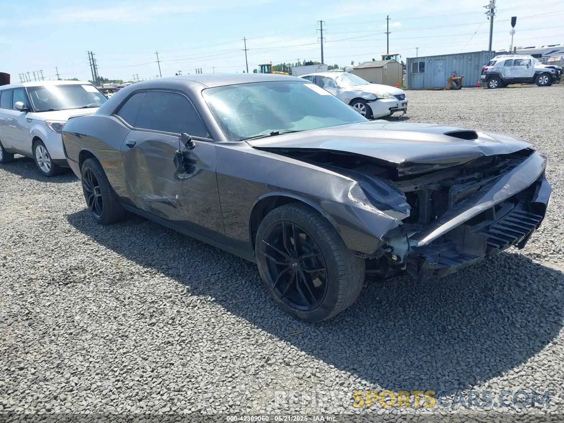 1 Photograph of a damaged car 2C3CDZKG0LH104525 DODGE CHALLENGER 2020