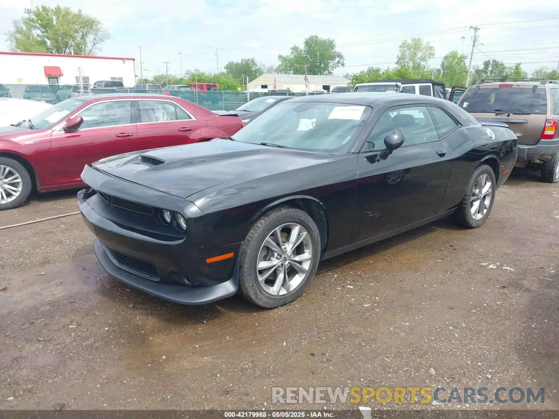 2 Photograph of a damaged car 2C3CDZKG5LH106271 DODGE CHALLENGER 2020