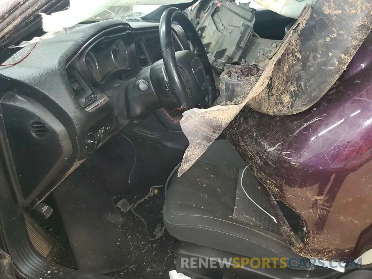 7 Photograph of a damaged car 2C3CDZKG6LH176250 DODGE CHALLENGER 2020