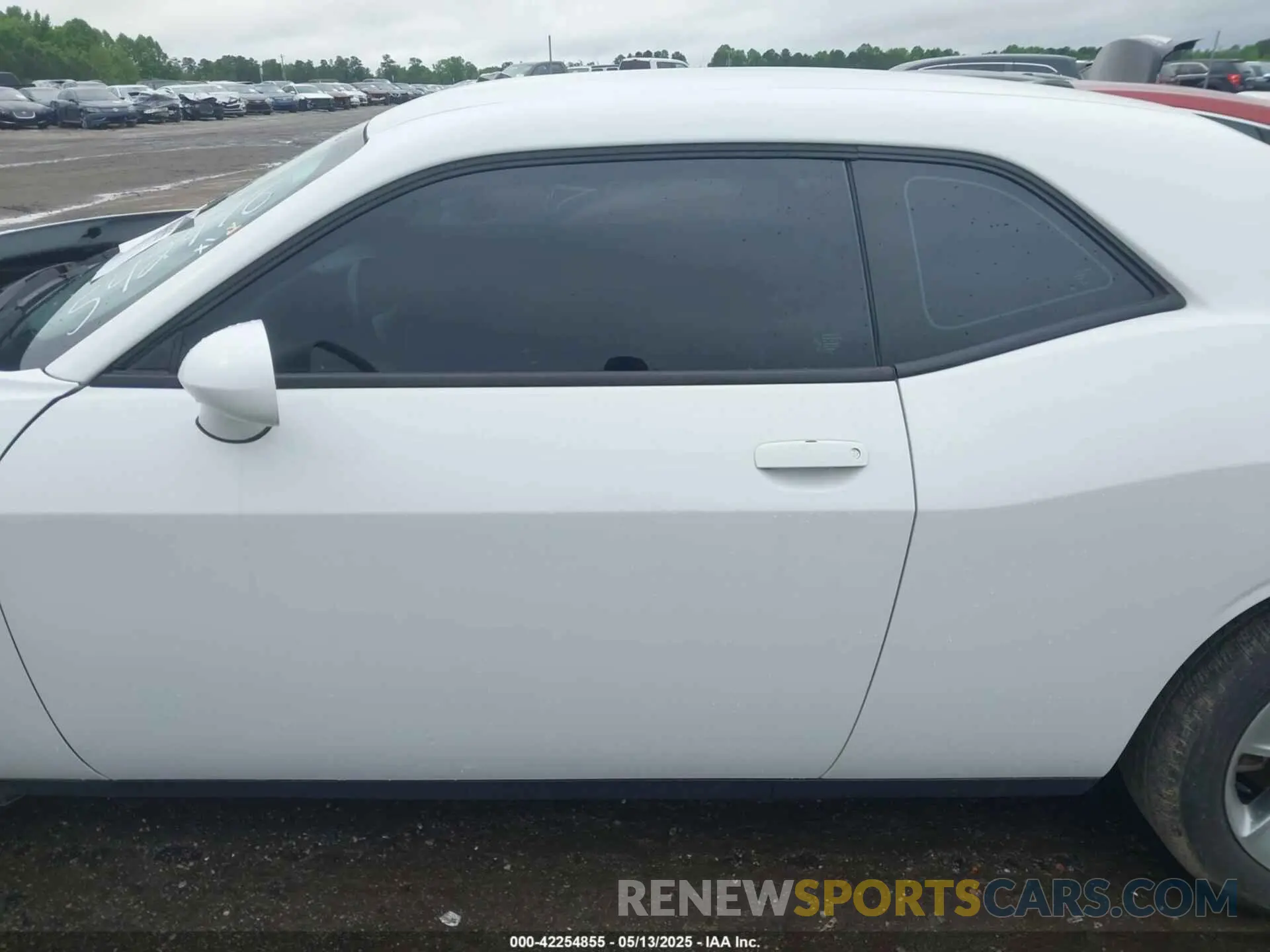 15 Photograph of a damaged car 2C3CDZAG0MH542478 DODGE CHALLENGER 2021