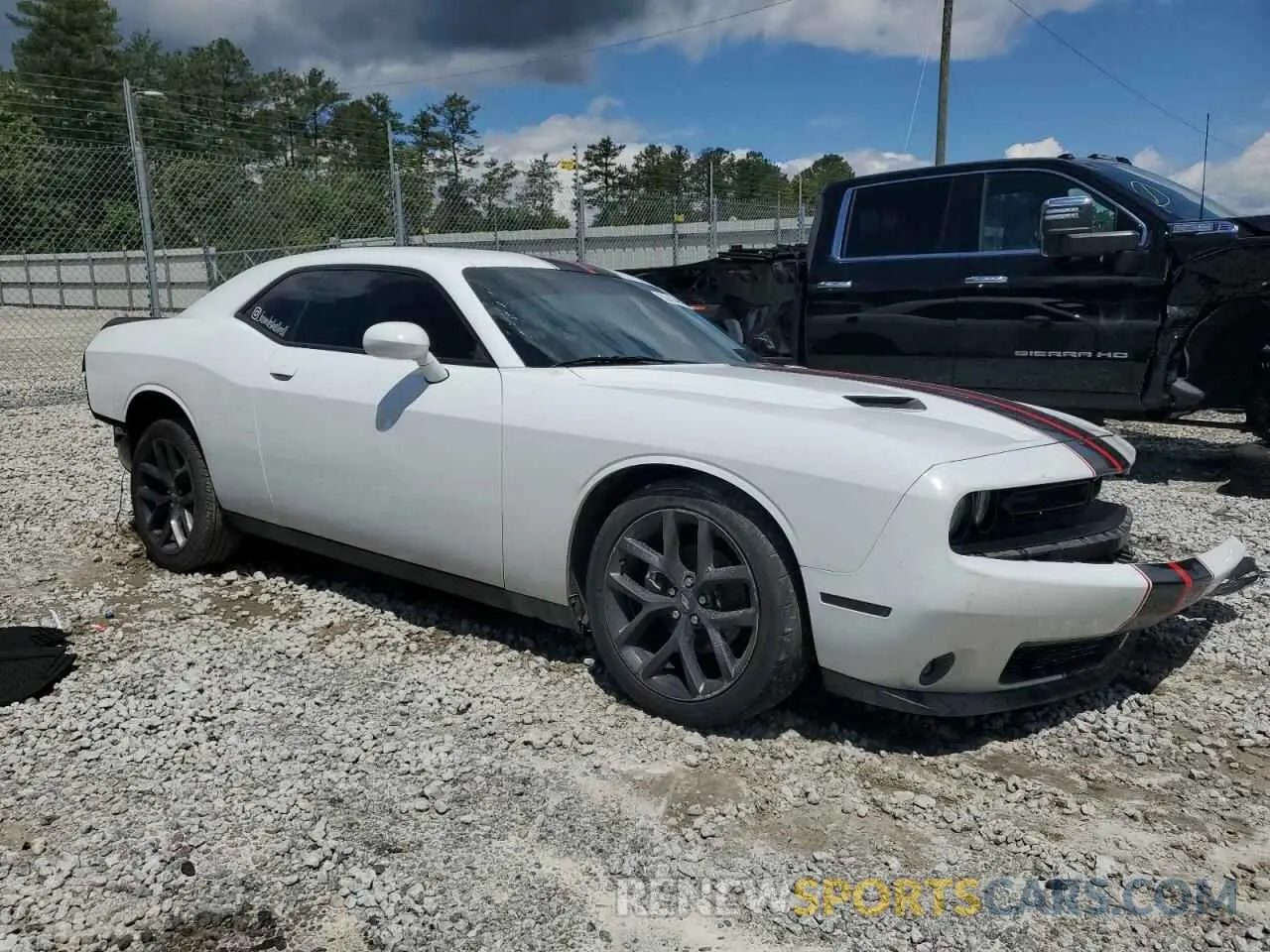 4 Photograph of a damaged car 2C3CDZAG0MH556008 DODGE CHALLENGER 2021