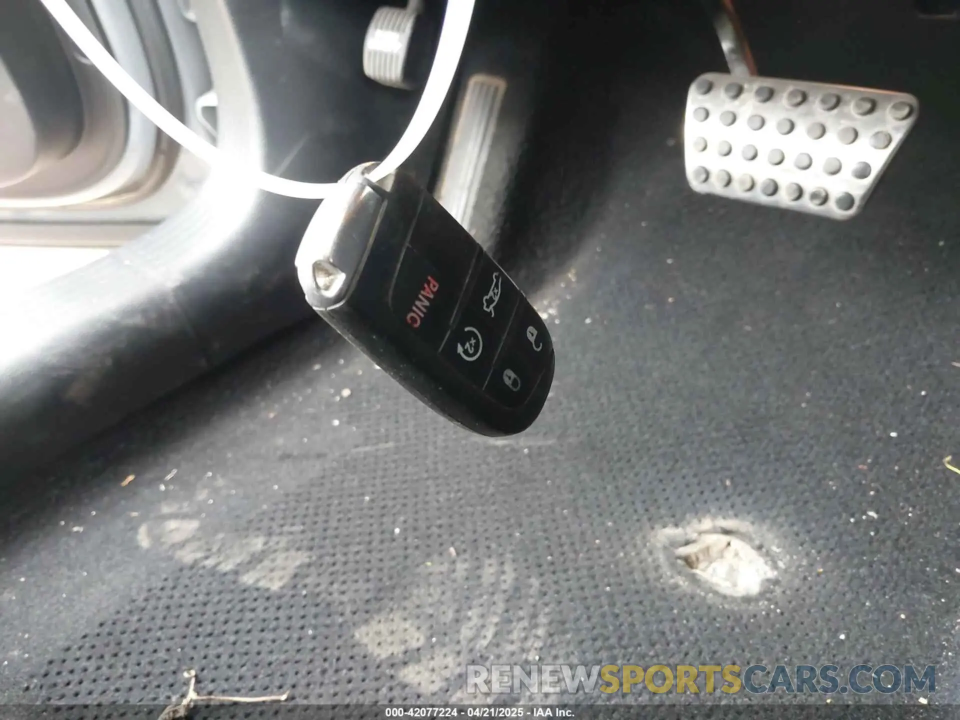 11 Photograph of a damaged car 2C3CDZAG0MH567865 DODGE CHALLENGER 2021