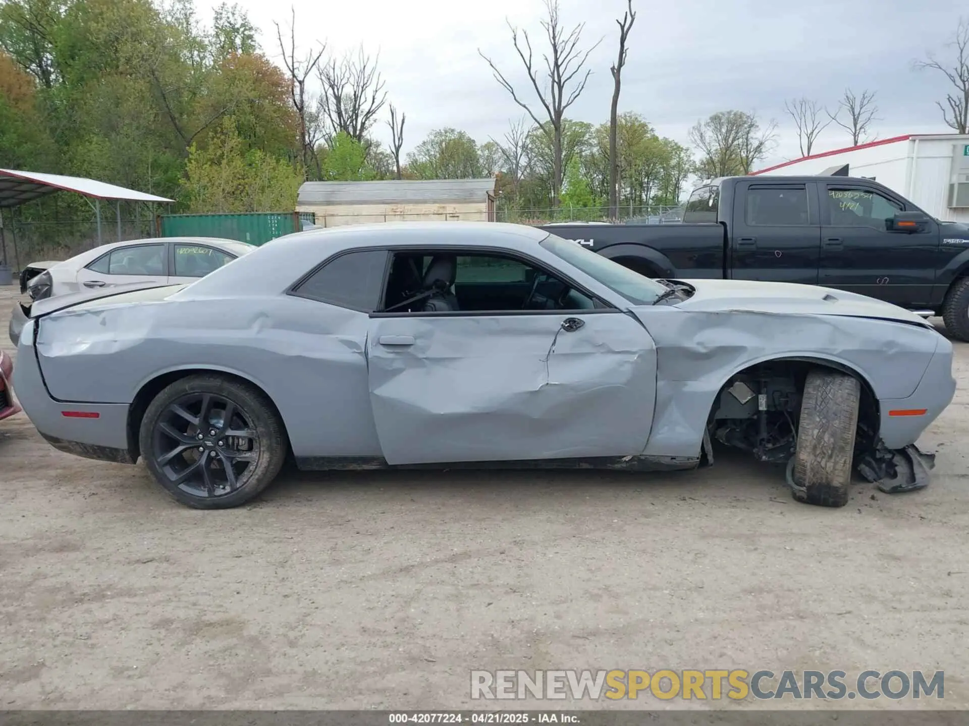 13 Photograph of a damaged car 2C3CDZAG0MH567865 DODGE CHALLENGER 2021