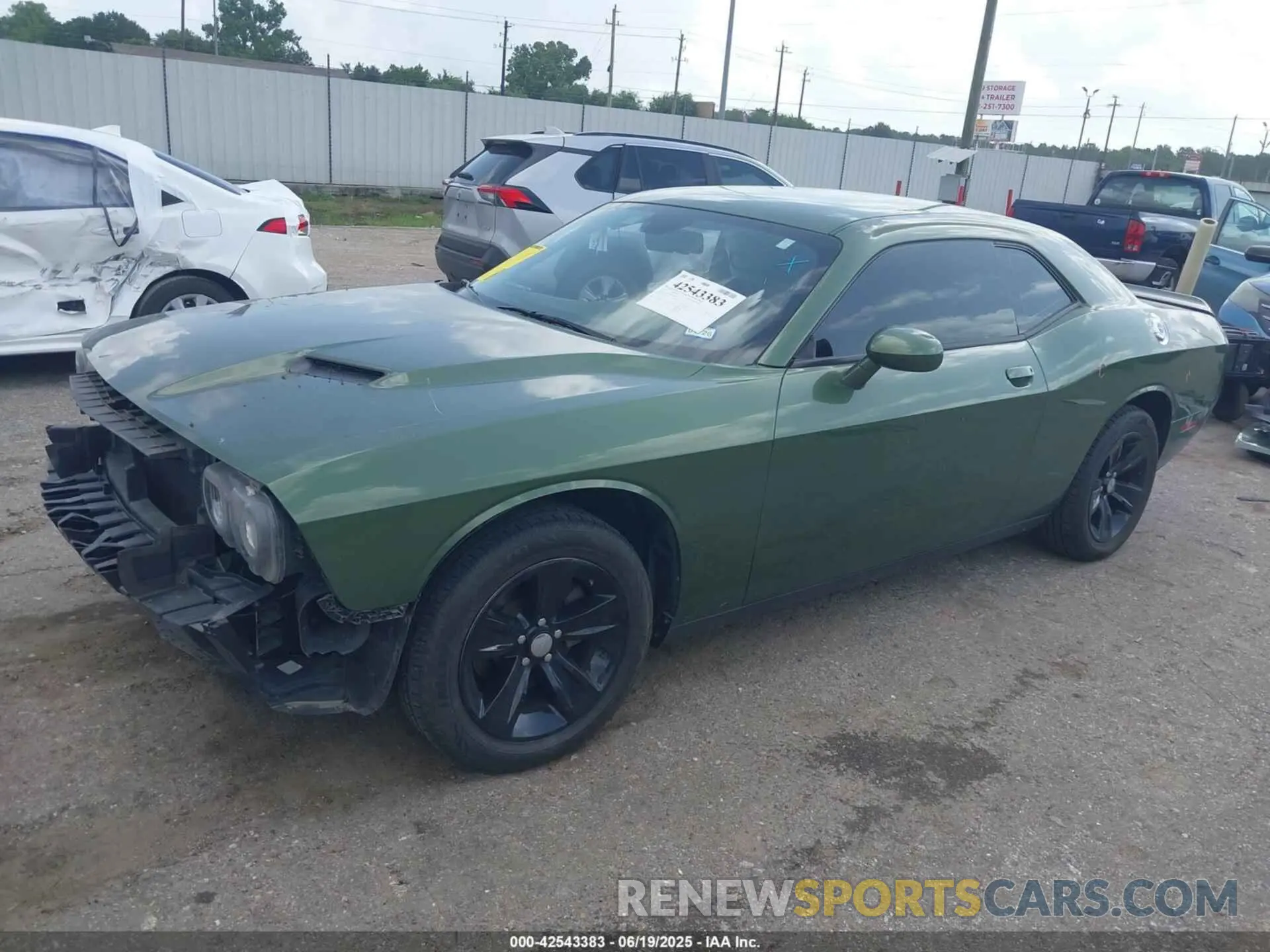 2 Photograph of a damaged car 2C3CDZAG1MH520988 DODGE CHALLENGER 2021