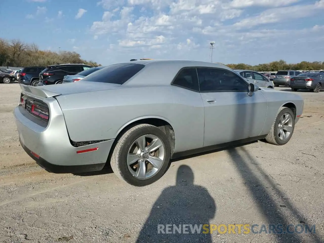 3 Photograph of a damaged car 2C3CDZAG1MH571679 DODGE CHALLENGER 2021