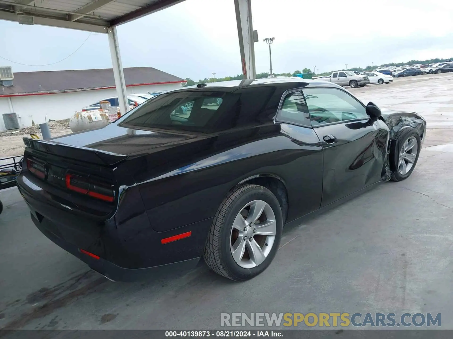4 Photograph of a damaged car 2C3CDZAG2MH627225 DODGE CHALLENGER 2021