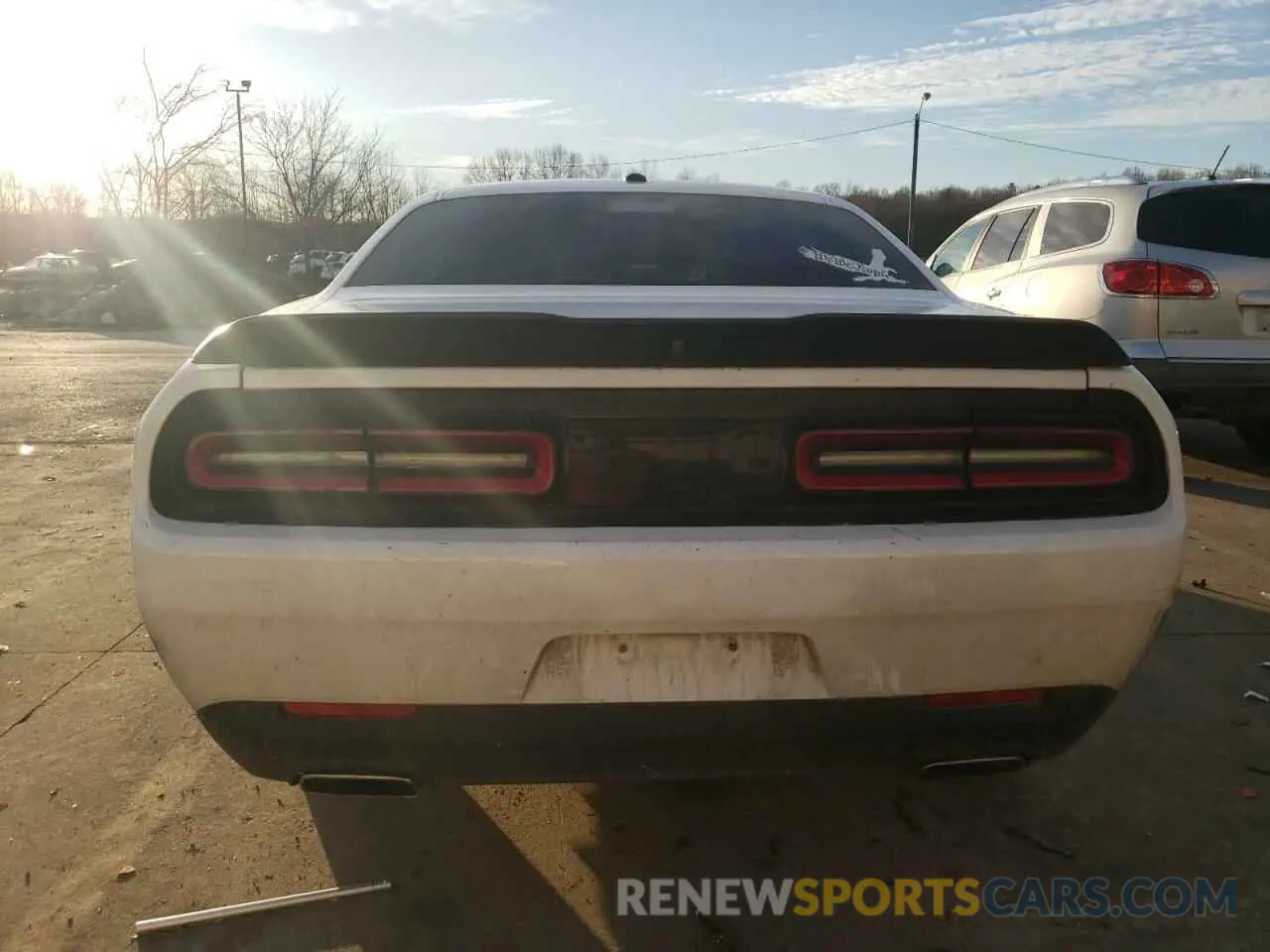 6 Photograph of a damaged car 2C3CDZAG4MH508222 DODGE CHALLENGER 2021