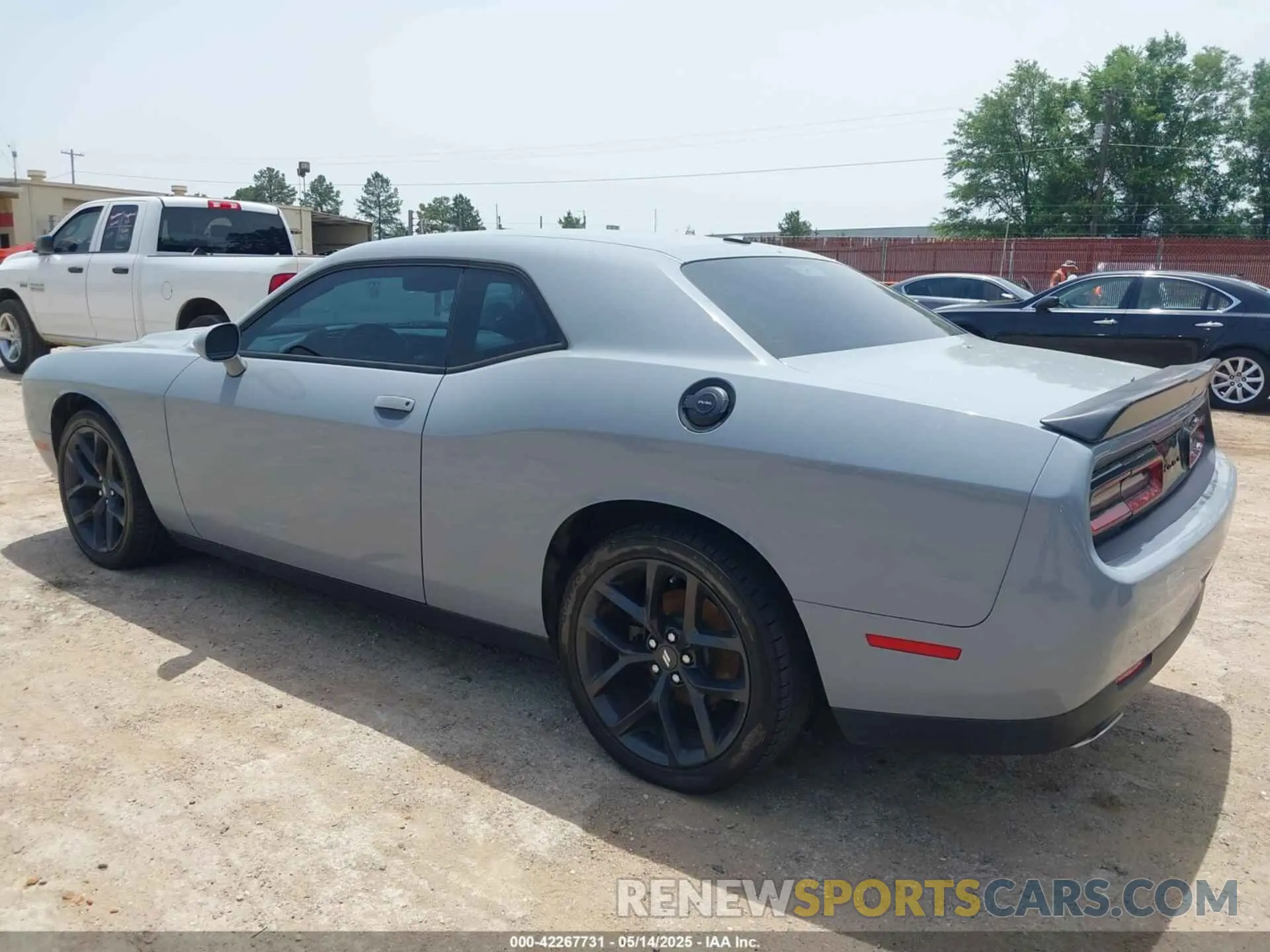 3 Photograph of a damaged car 2C3CDZAG4MH577265 DODGE CHALLENGER 2021