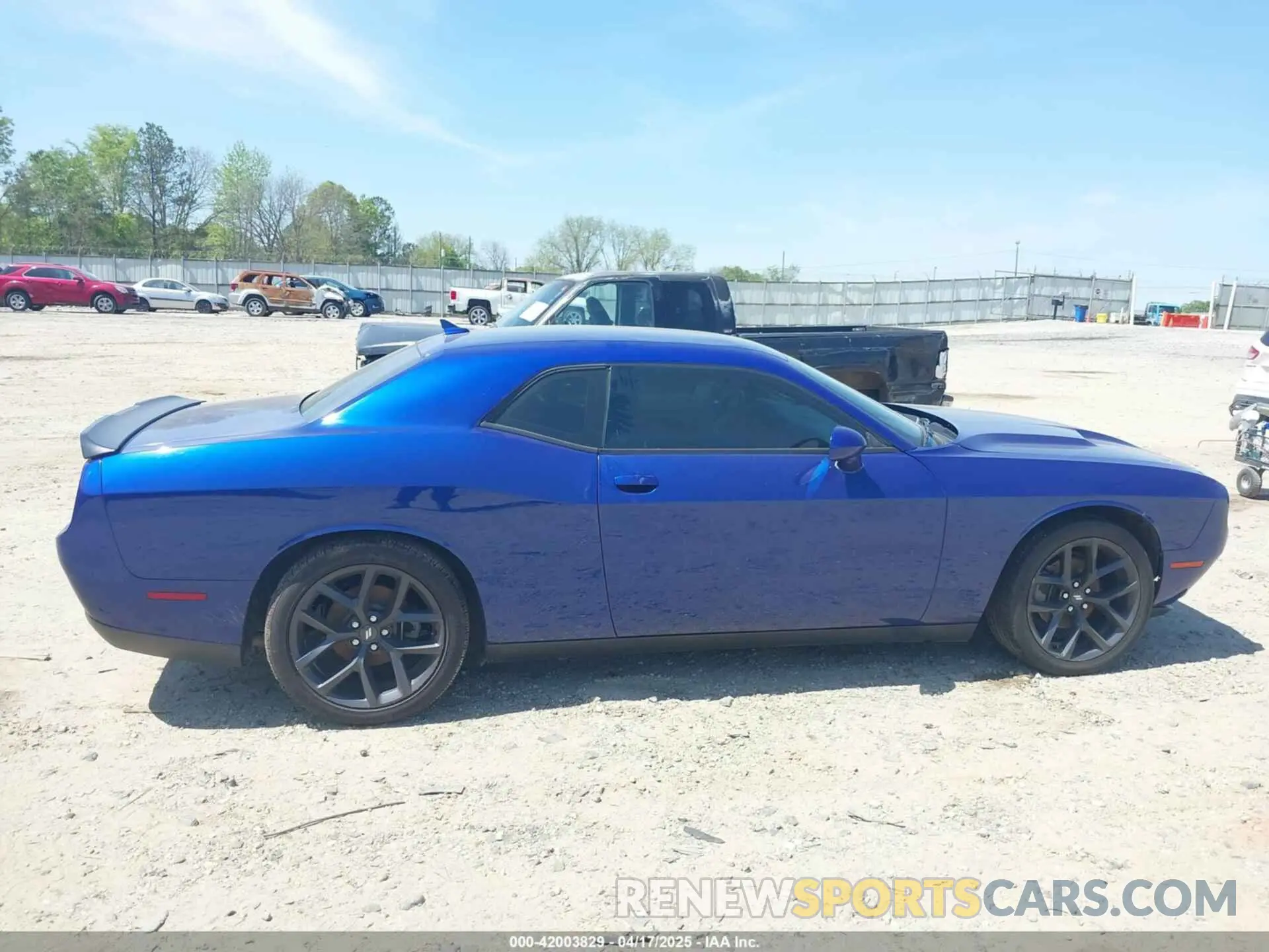 13 Photograph of a damaged car 2C3CDZAG5MH567747 DODGE CHALLENGER 2021