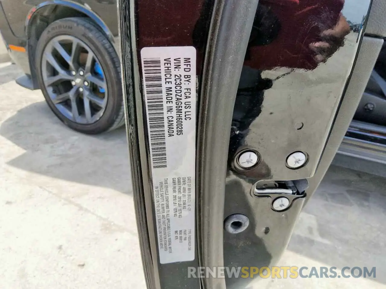 12 Photograph of a damaged car 2C3CDZAG6MH600285 DODGE CHALLENGER 2021