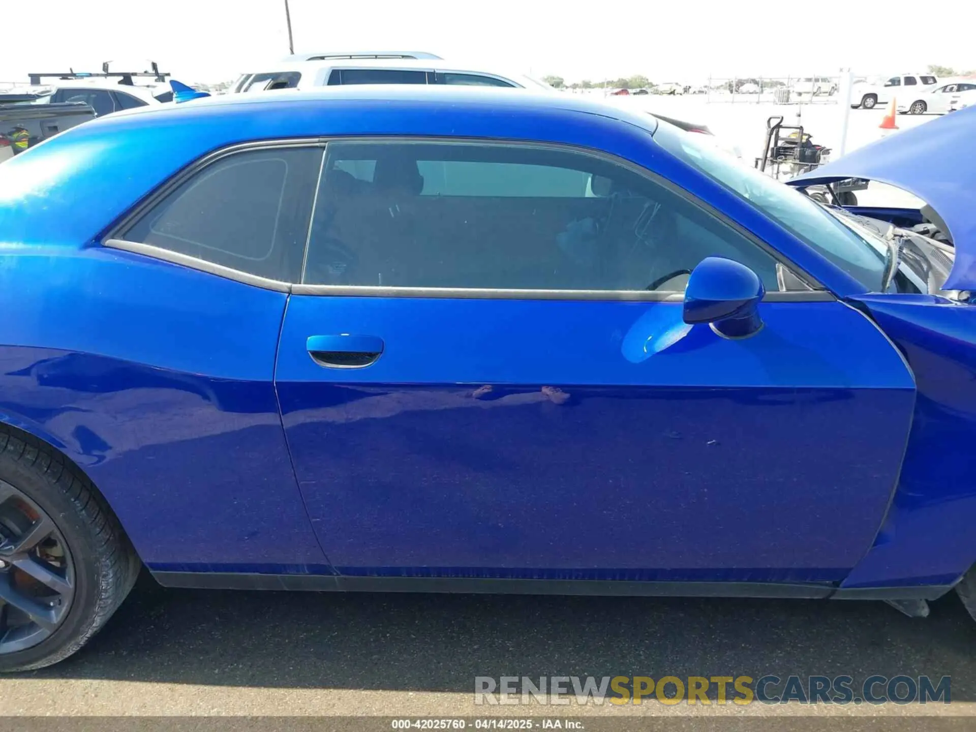 14 Photograph of a damaged car 2C3CDZAG7MH577261 DODGE CHALLENGER 2021