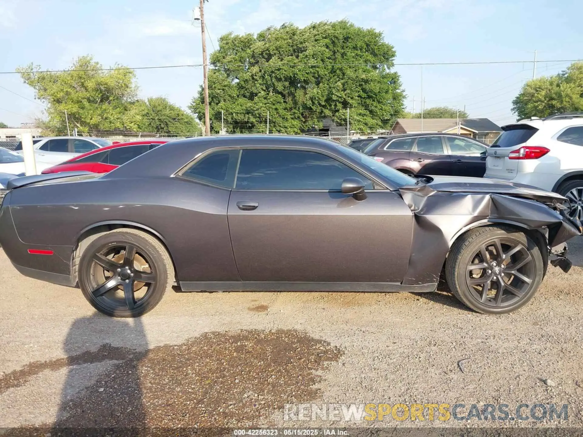 14 Photograph of a damaged car 2C3CDZAG8MH501578 DODGE CHALLENGER 2021