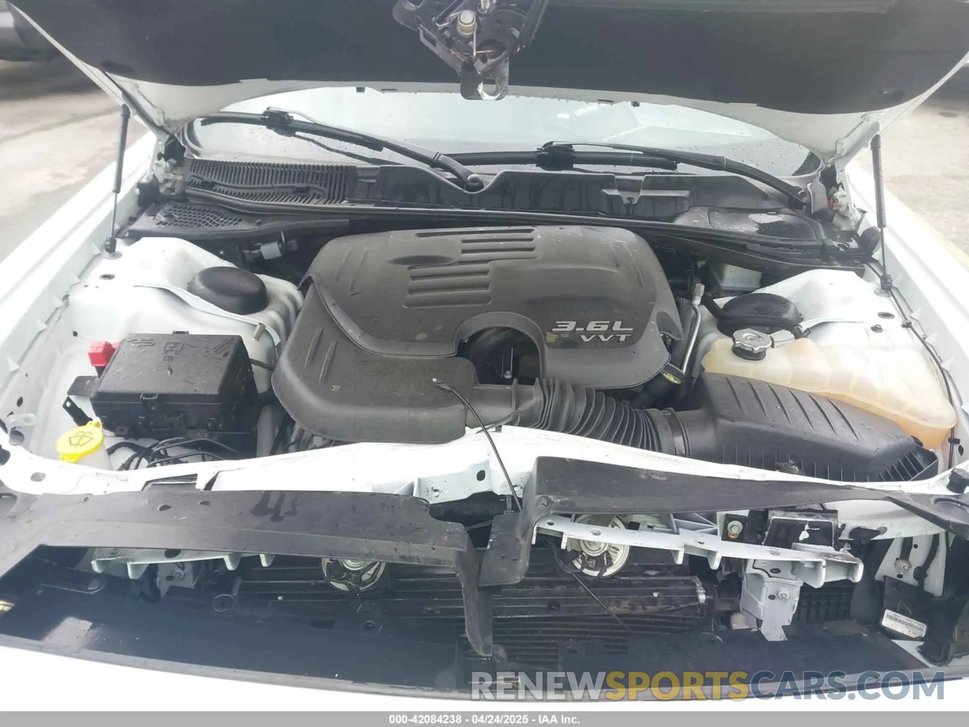 10 Photograph of a damaged car 2C3CDZAG8MH560727 DODGE CHALLENGER 2021