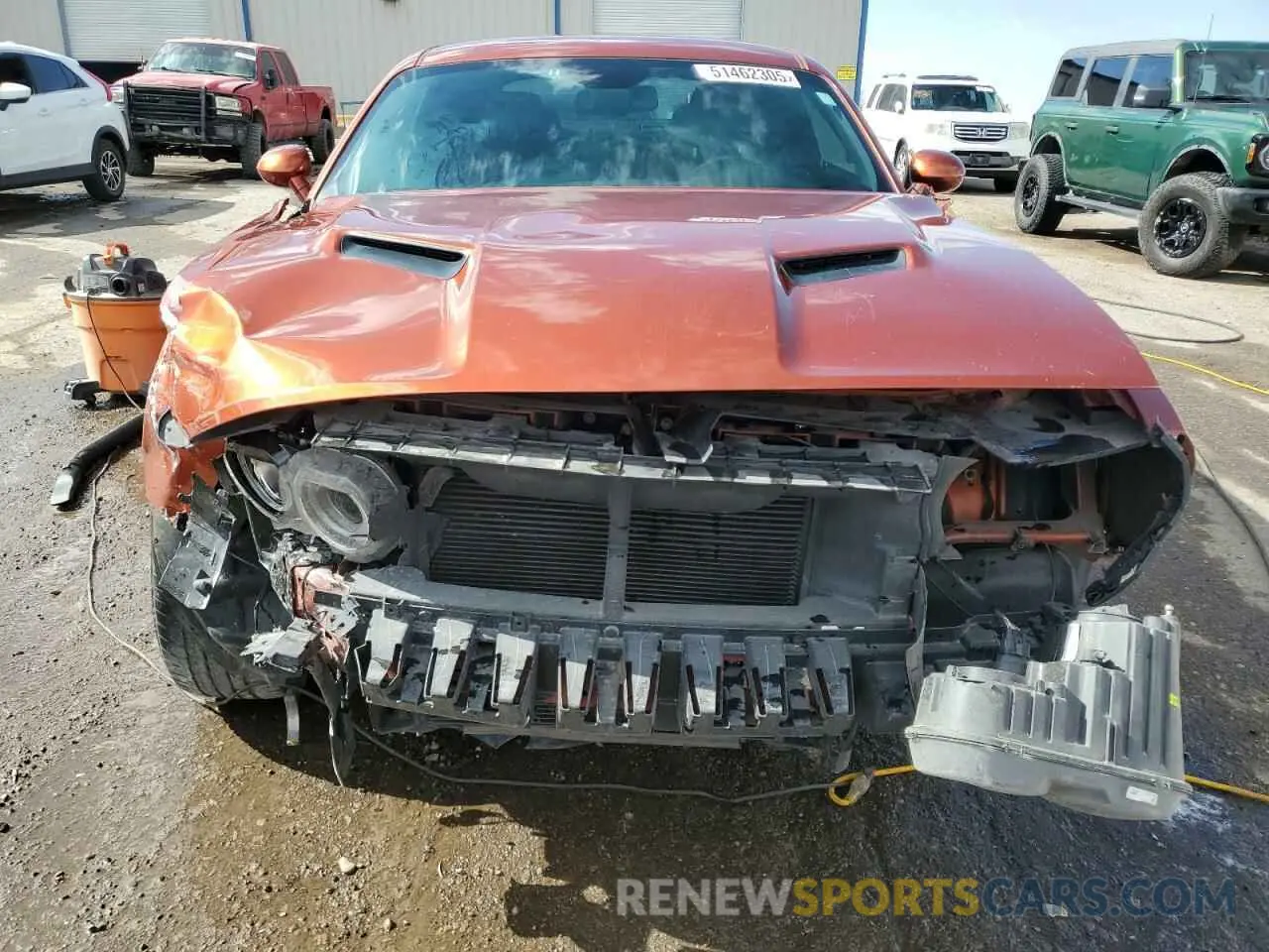 5 Photograph of a damaged car 2C3CDZAG9MH501573 DODGE CHALLENGER 2021