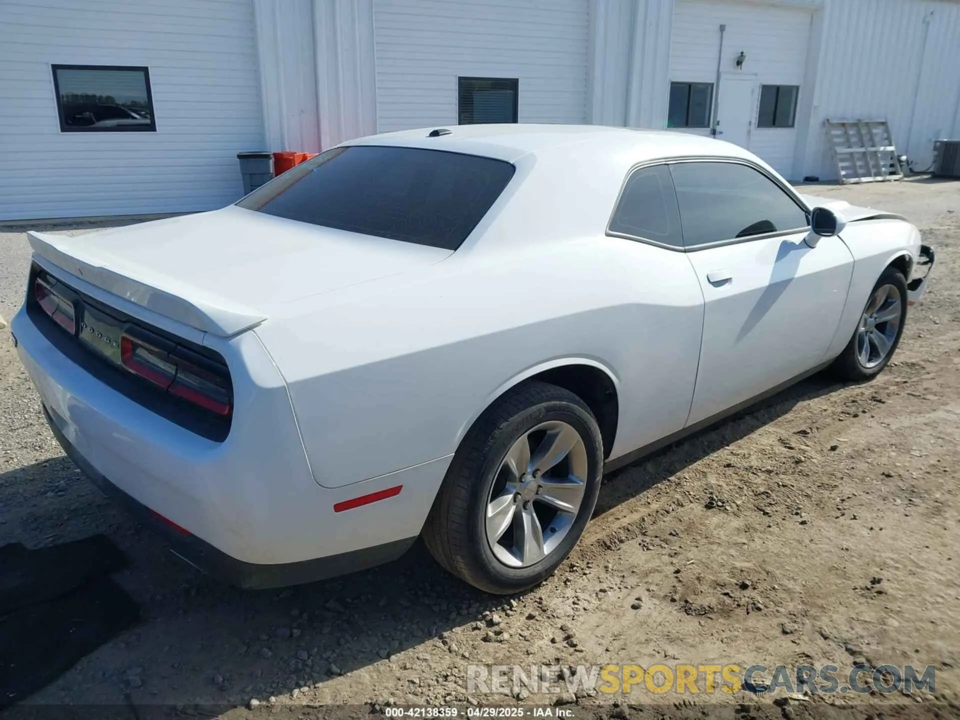 4 Photograph of a damaged car 2C3CDZAG9MH627173 DODGE CHALLENGER 2021