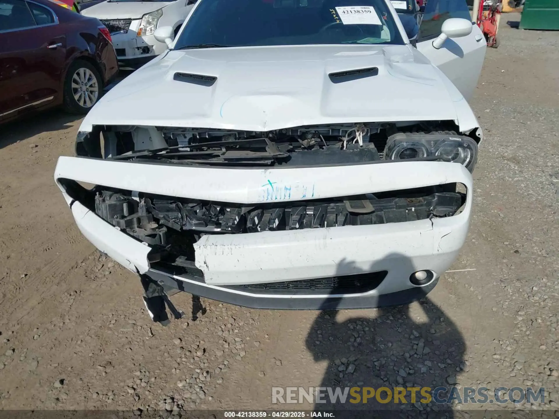 6 Photograph of a damaged car 2C3CDZAG9MH627173 DODGE CHALLENGER 2021