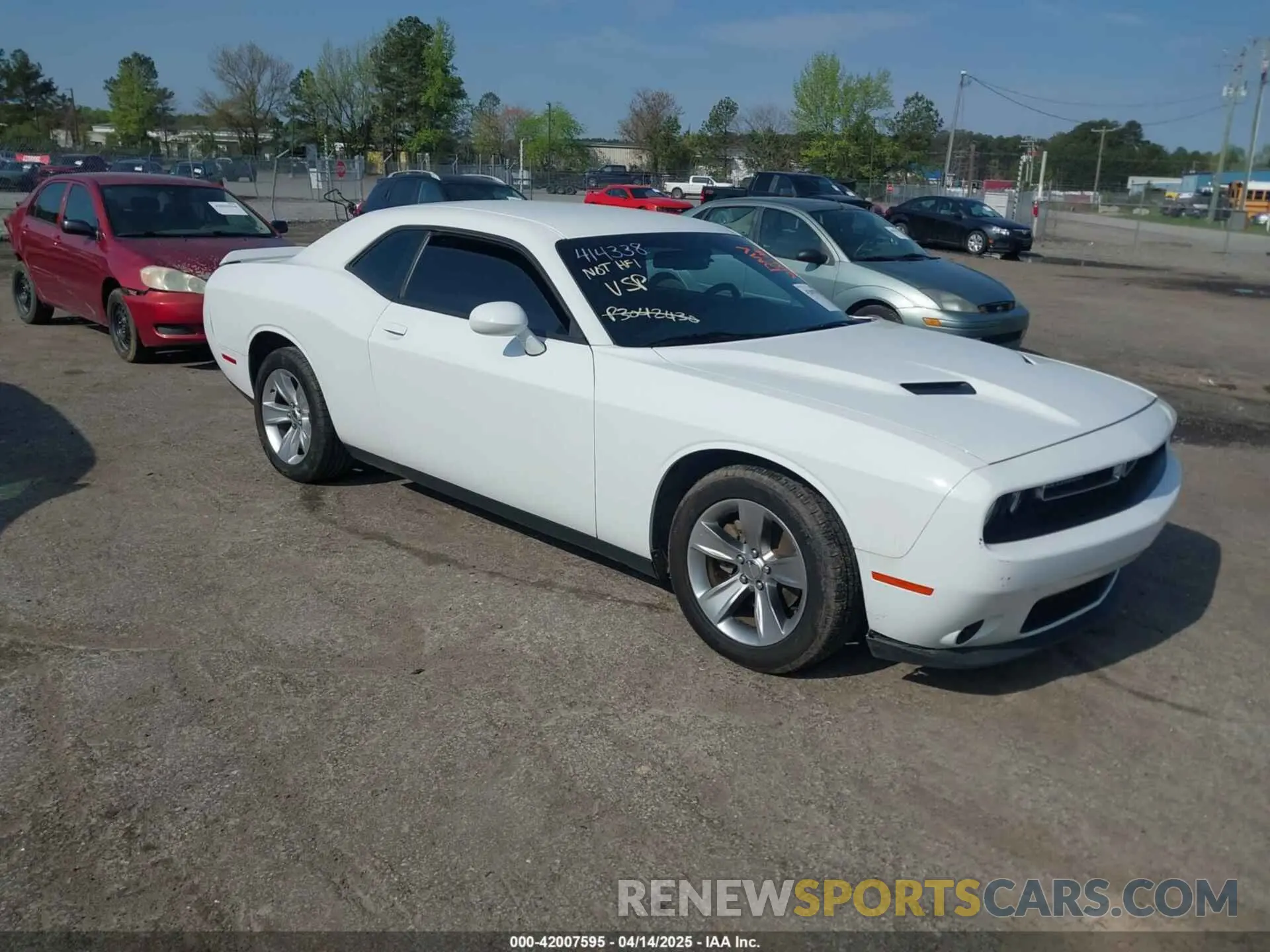 1 Photograph of a damaged car 2C3CDZAGXMH623245 DODGE CHALLENGER 2021
