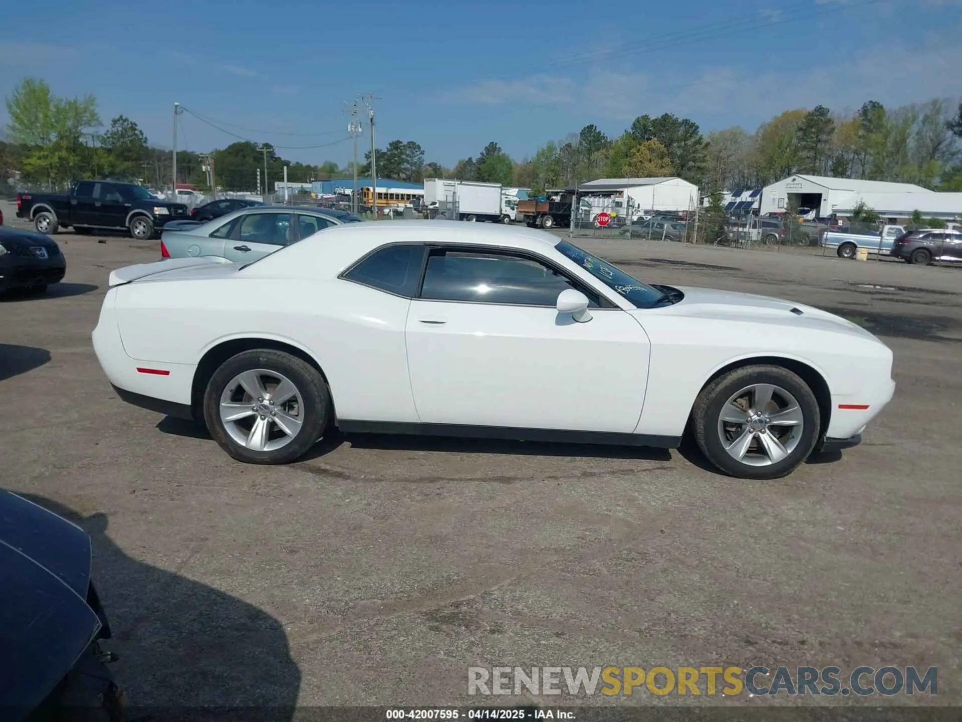 13 Photograph of a damaged car 2C3CDZAGXMH623245 DODGE CHALLENGER 2021