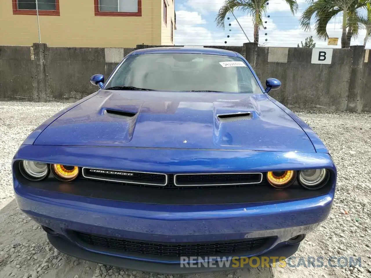 5 Photograph of a damaged car 2C3CDZAGXMH623410 DODGE CHALLENGER 2021