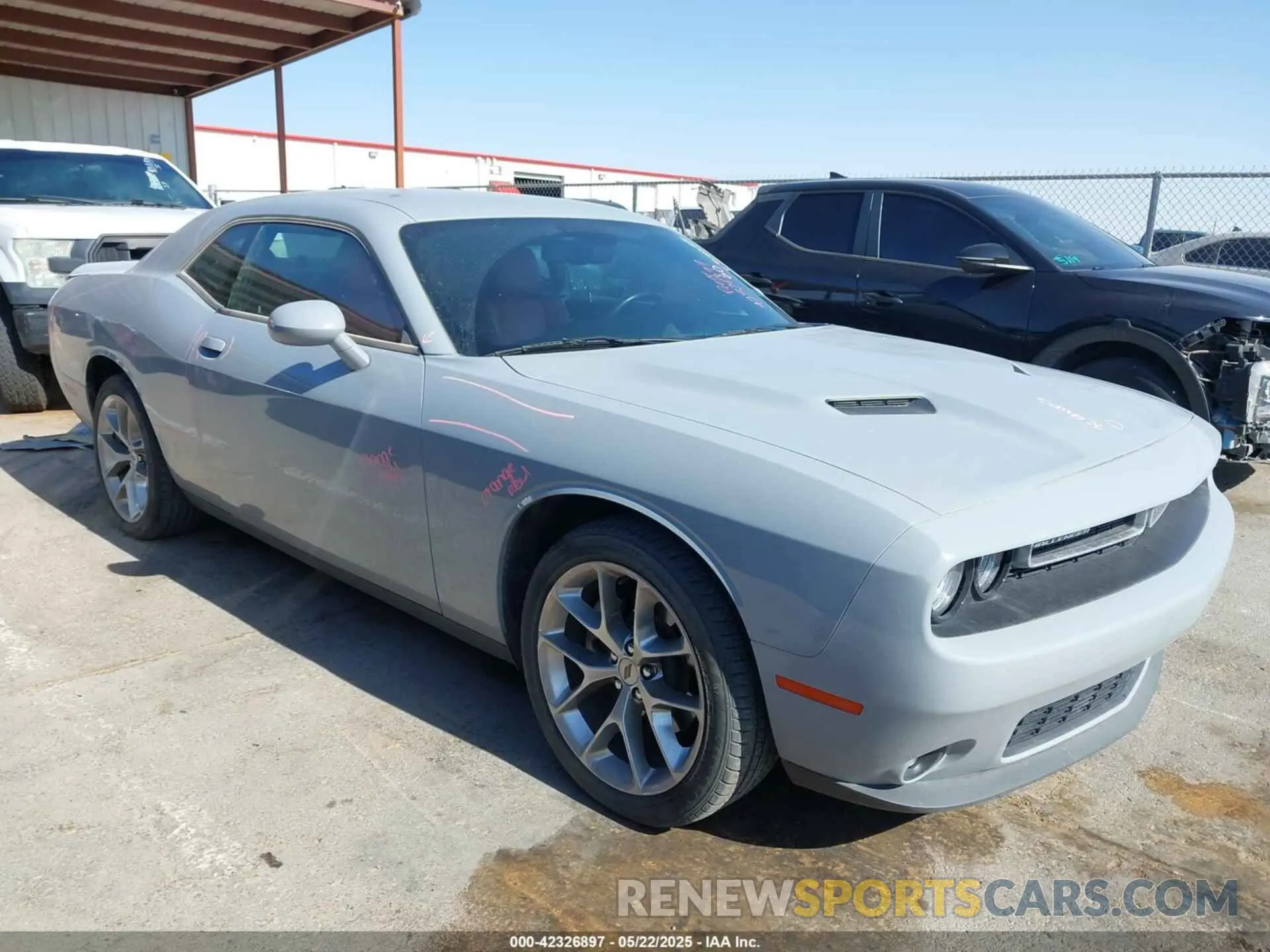 1 Photograph of a damaged car 2C3CDZAGXMH645648 DODGE CHALLENGER 2021