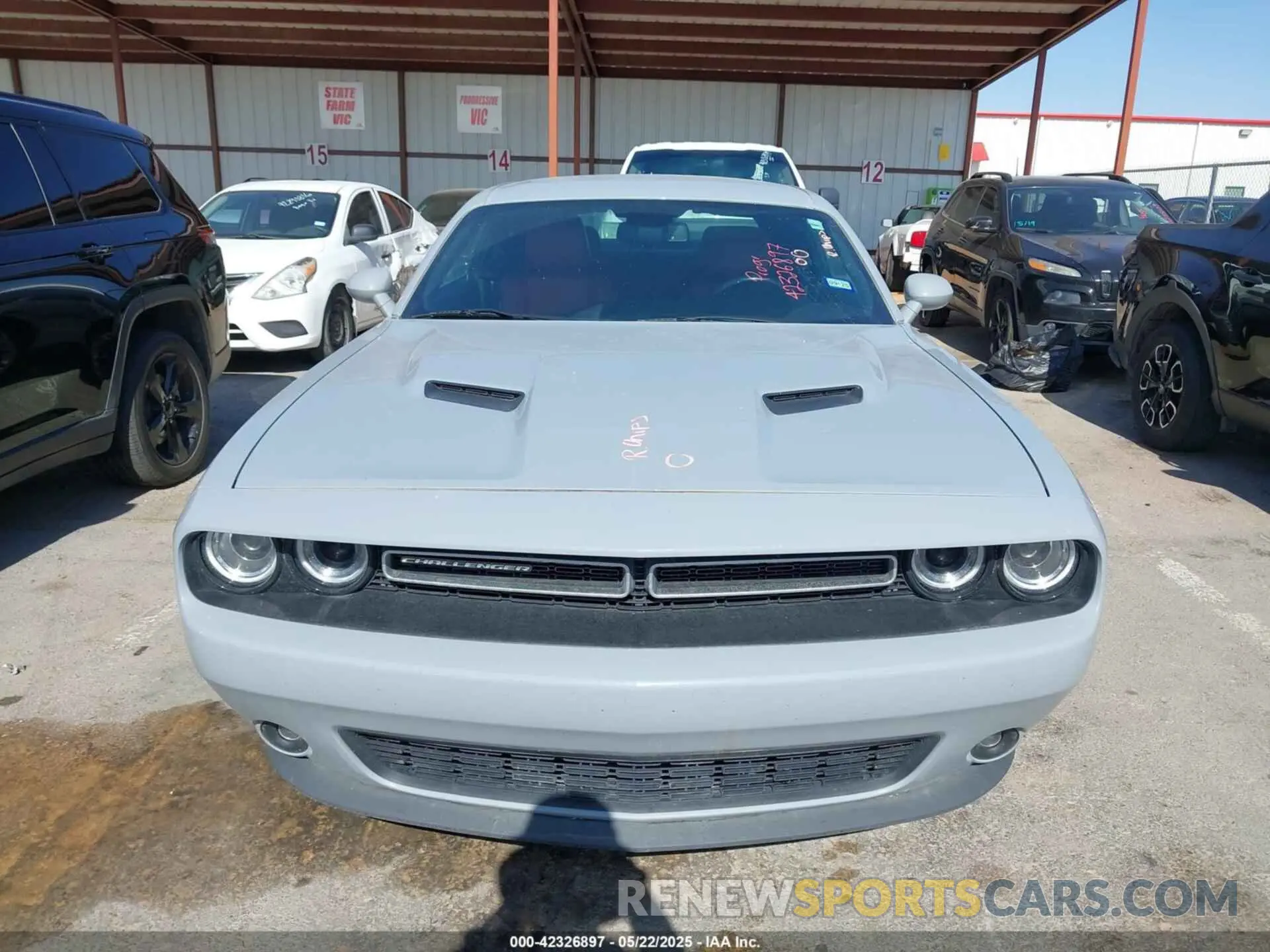 12 Photograph of a damaged car 2C3CDZAGXMH645648 DODGE CHALLENGER 2021