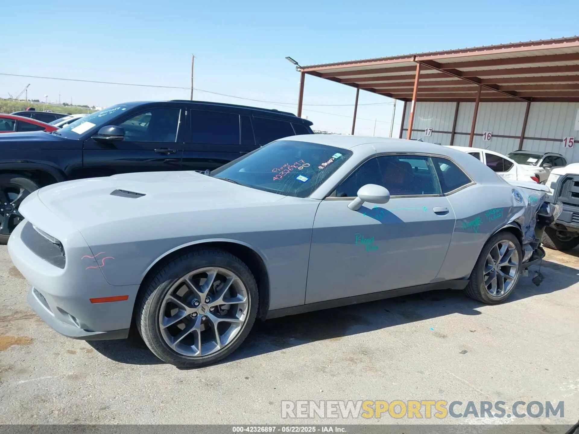 14 Photograph of a damaged car 2C3CDZAGXMH645648 DODGE CHALLENGER 2021