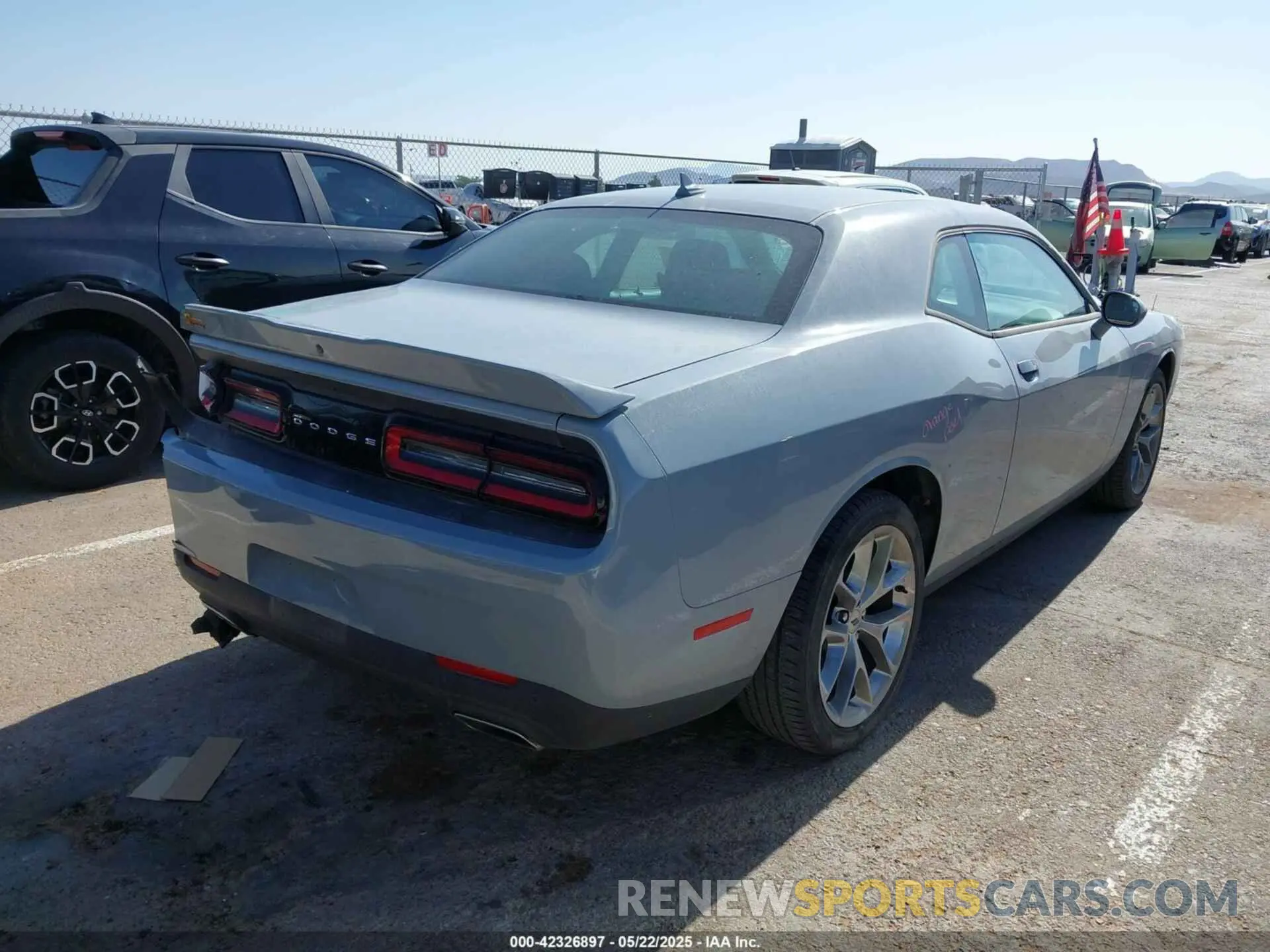 4 Photograph of a damaged car 2C3CDZAGXMH645648 DODGE CHALLENGER 2021