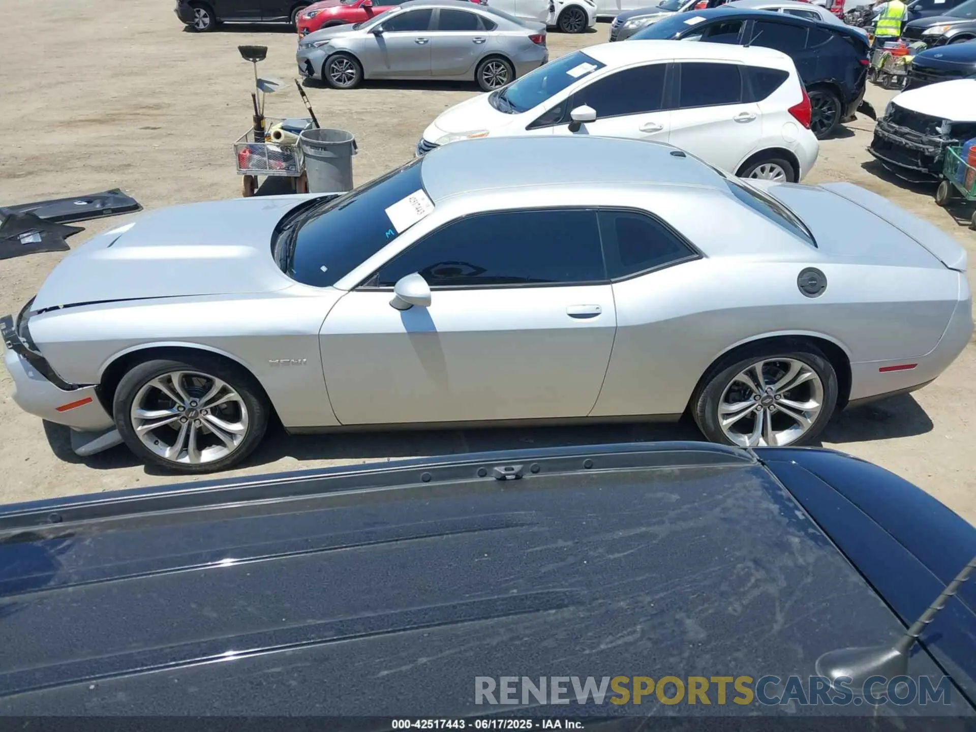 14 Photograph of a damaged car 2C3CDZBT0MH546803 DODGE CHALLENGER 2021