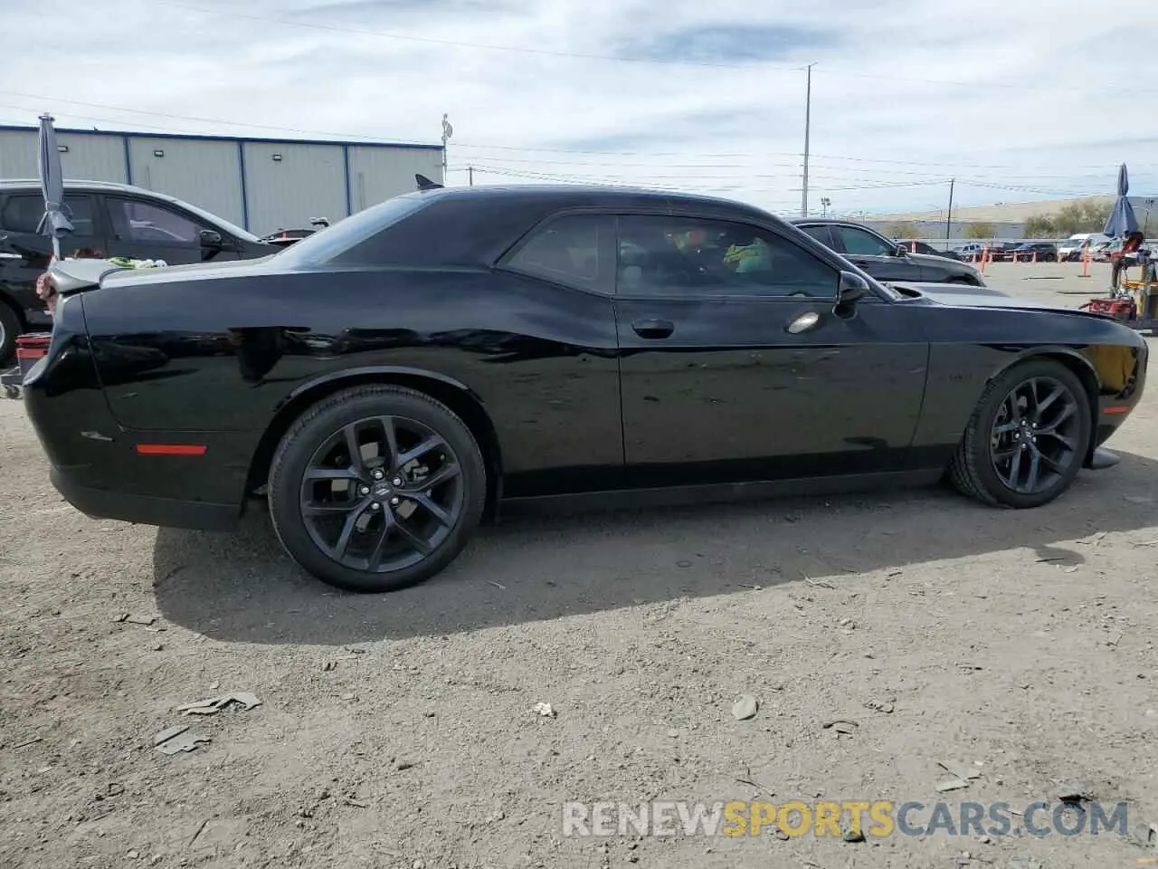 3 Photograph of a damaged car 2C3CDZBT0MH610516 DODGE CHALLENGER 2021