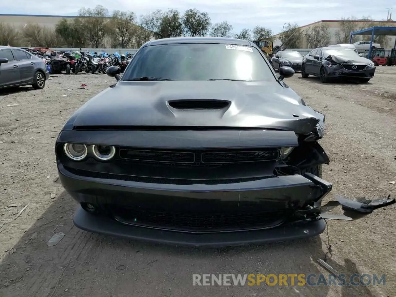 5 Photograph of a damaged car 2C3CDZBT0MH610516 DODGE CHALLENGER 2021