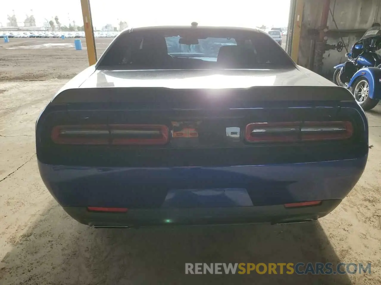 6 Photograph of a damaged car 2C3CDZBT0MH627400 DODGE CHALLENGER 2021