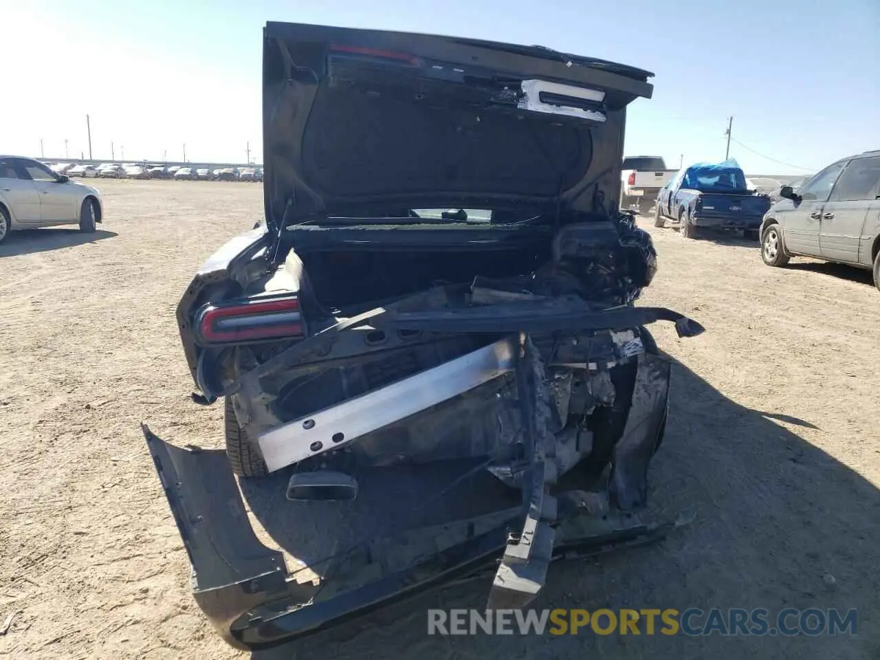 6 Photograph of a damaged car 2C3CDZBT1MH673947 DODGE CHALLENGER 2021