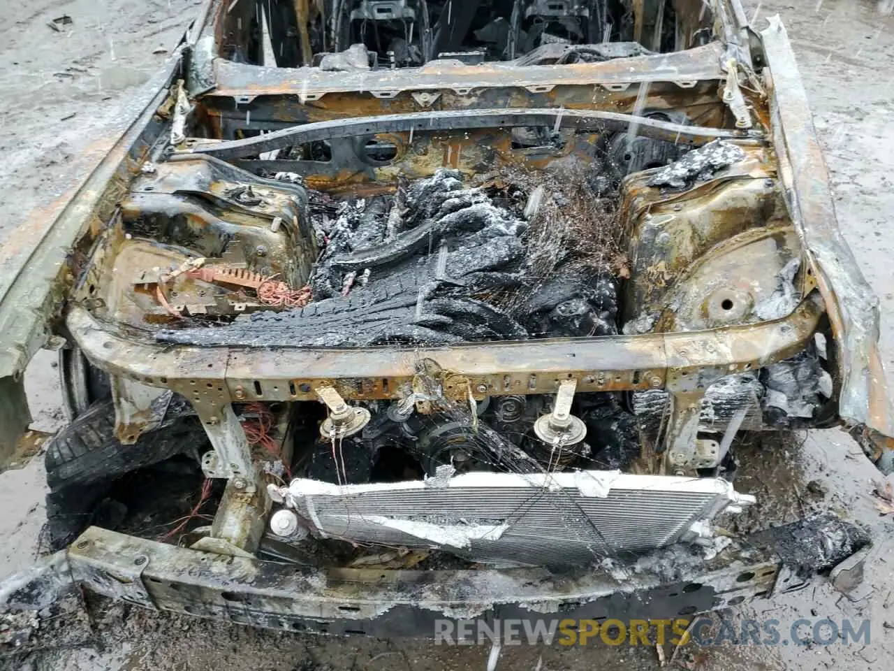 12 Photograph of a damaged car 2C3CDZBT2MH660267 DODGE CHALLENGER 2021