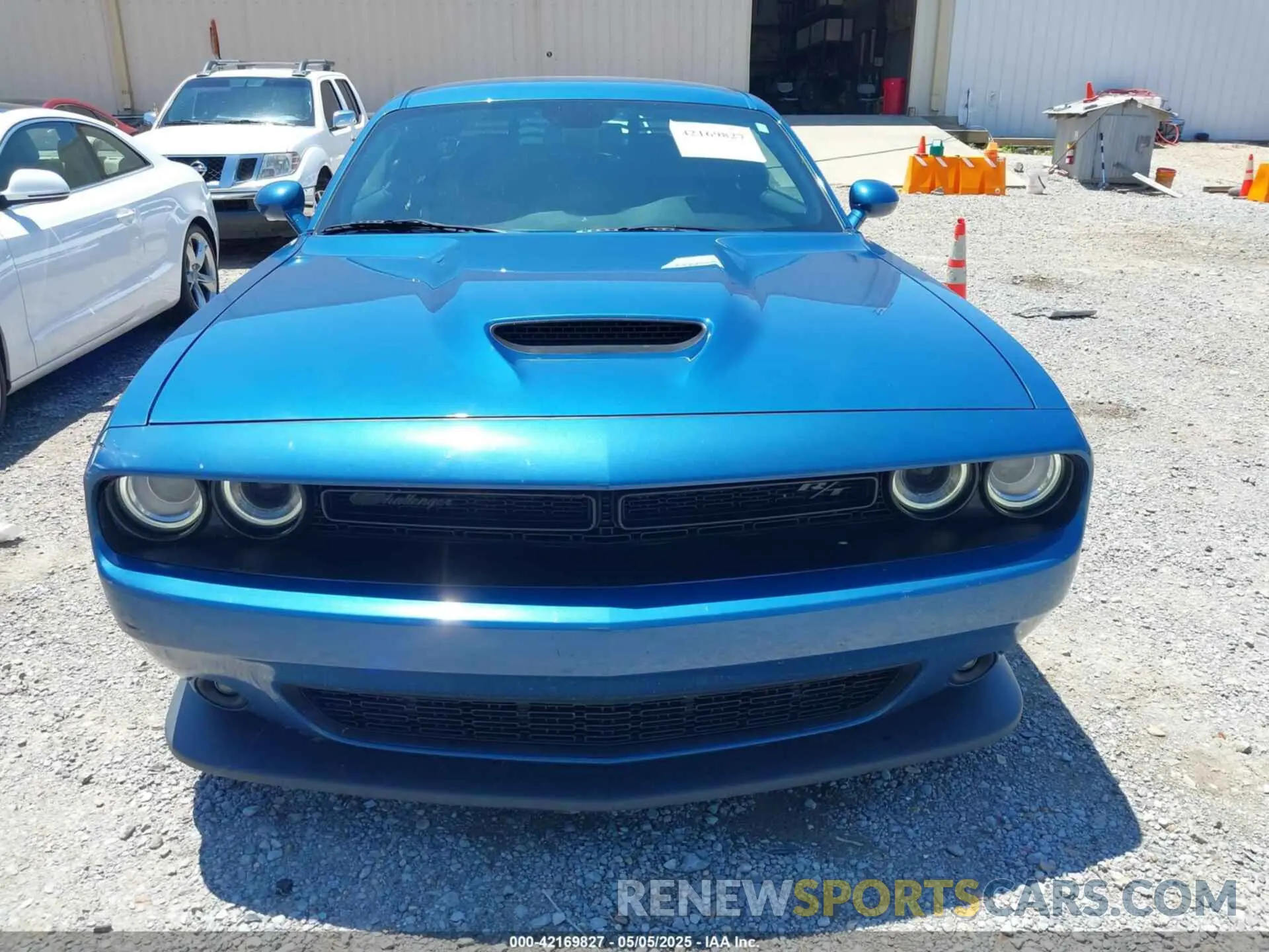 12 Photograph of a damaged car 2C3CDZBT3MH590732 DODGE CHALLENGER 2021