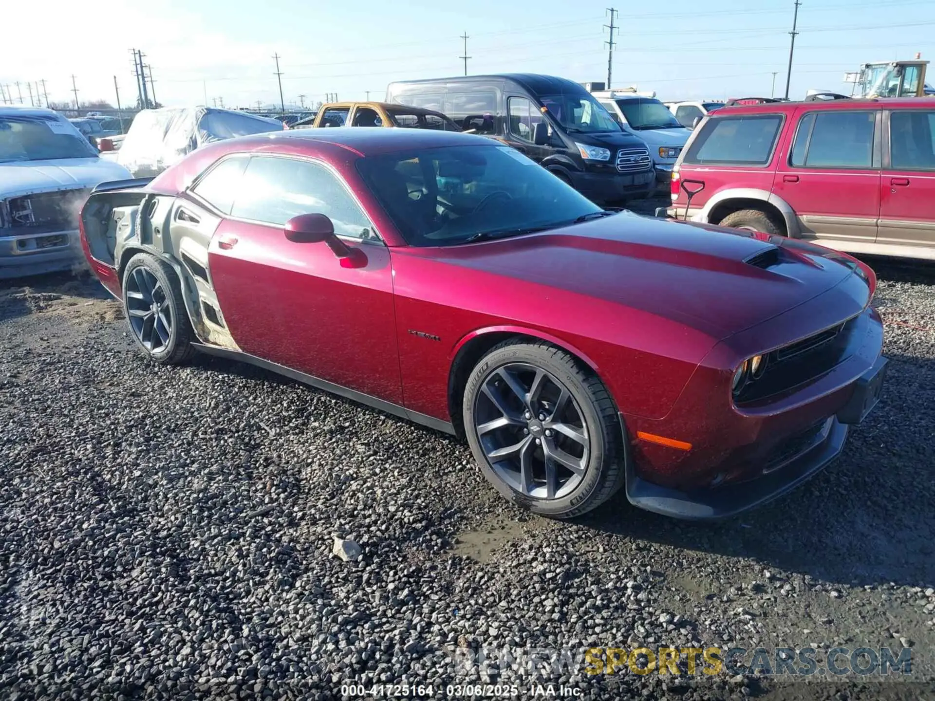 1 Photograph of a damaged car 2C3CDZBT5MH510489 DODGE CHALLENGER 2021