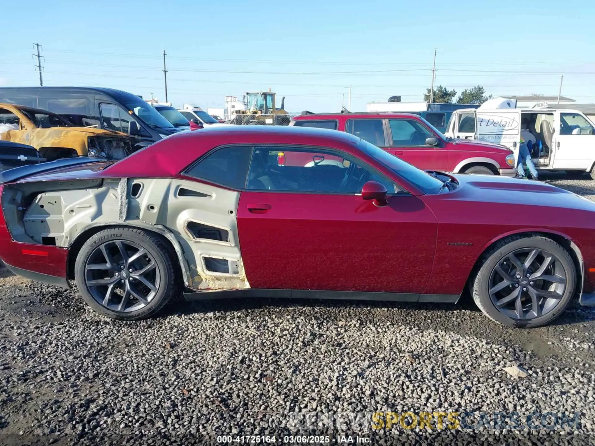 13 Photograph of a damaged car 2C3CDZBT5MH510489 DODGE CHALLENGER 2021
