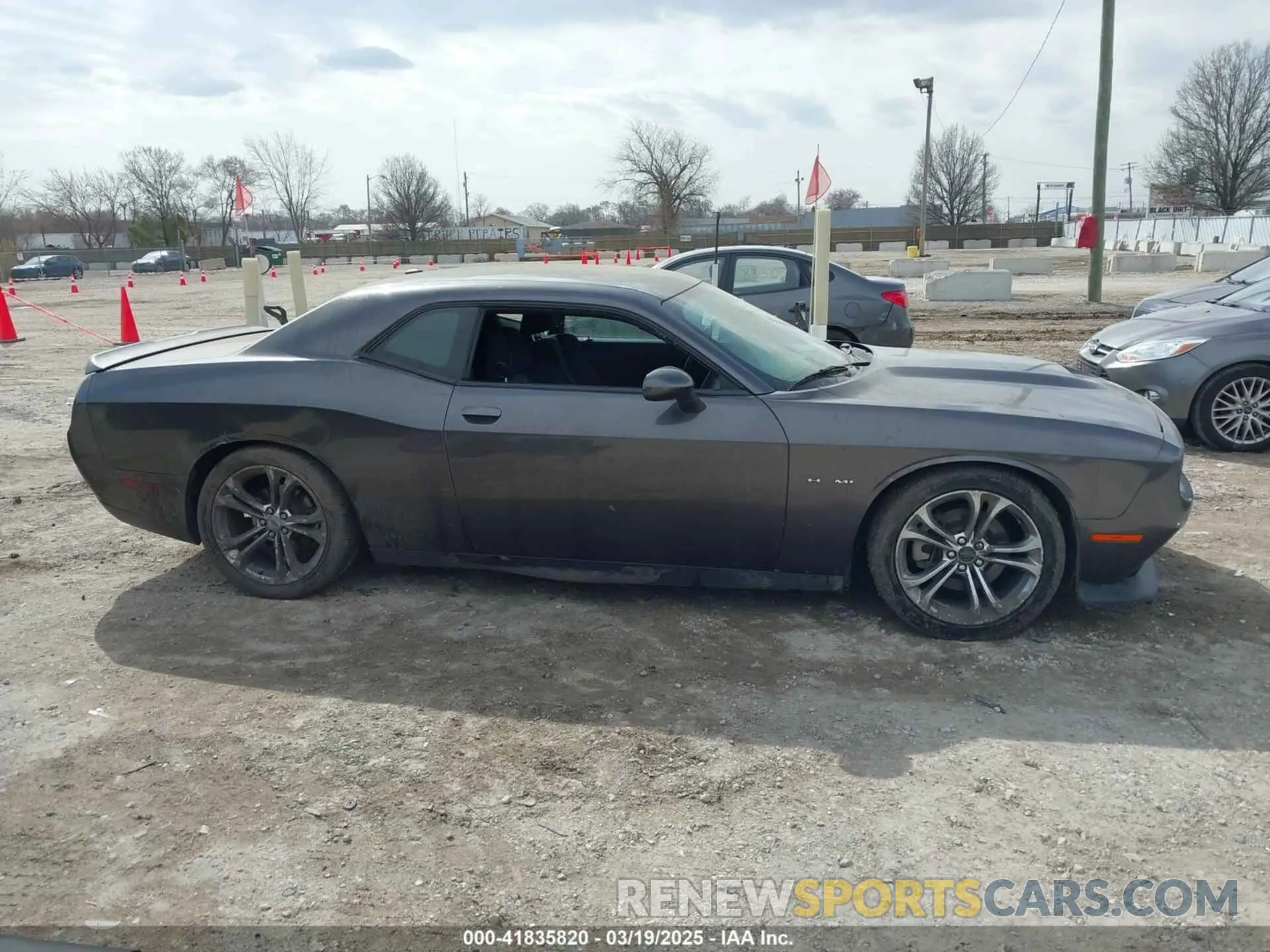 12 Photograph of a damaged car 2C3CDZBT5MH559949 DODGE CHALLENGER 2021
