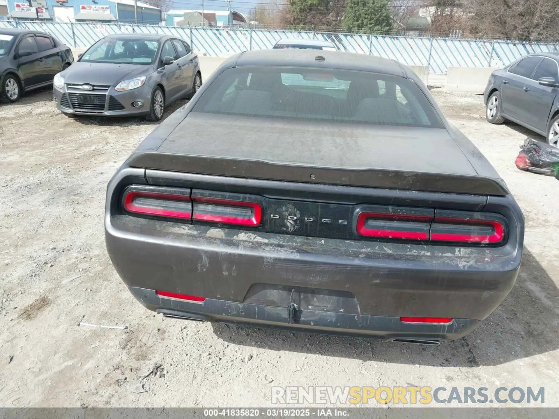 15 Photograph of a damaged car 2C3CDZBT5MH559949 DODGE CHALLENGER 2021